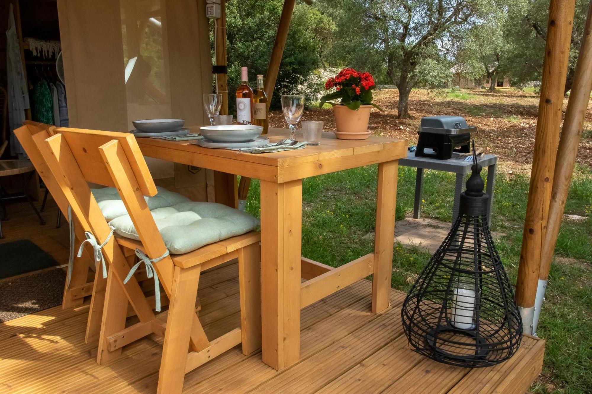 Domus Olea Glamping Ξενοδοχείο Ceglie Messapica Εξωτερικό φωτογραφία