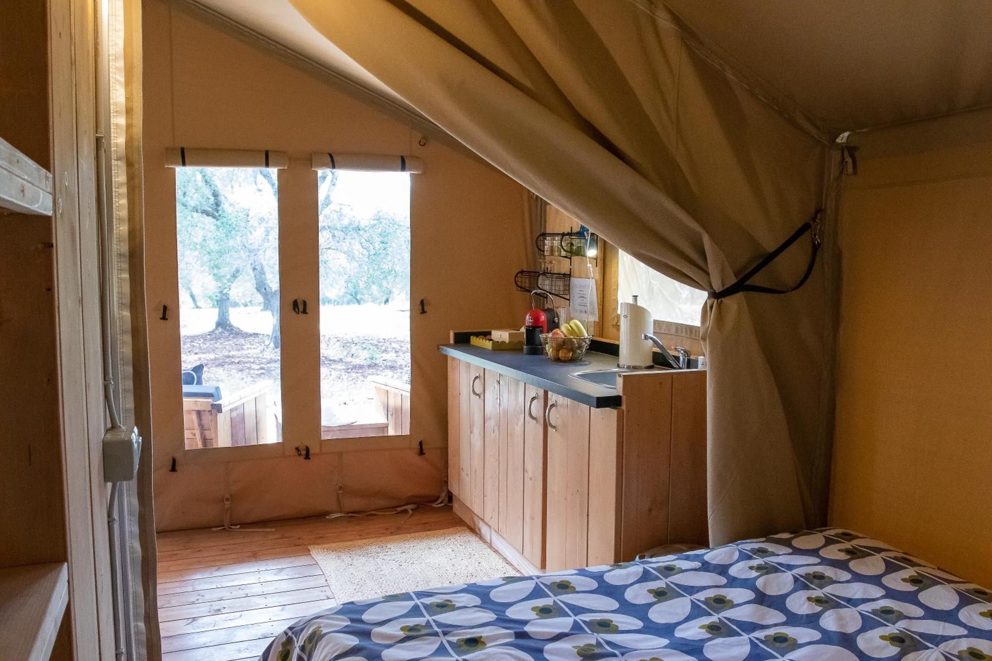 Domus Olea Glamping Ξενοδοχείο Ceglie Messapica Εξωτερικό φωτογραφία