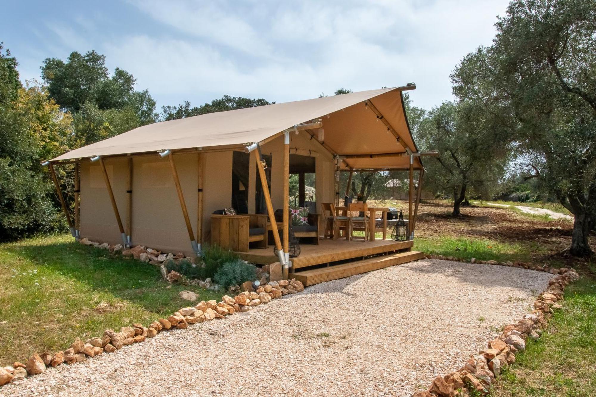 Domus Olea Glamping Ξενοδοχείο Ceglie Messapica Εξωτερικό φωτογραφία