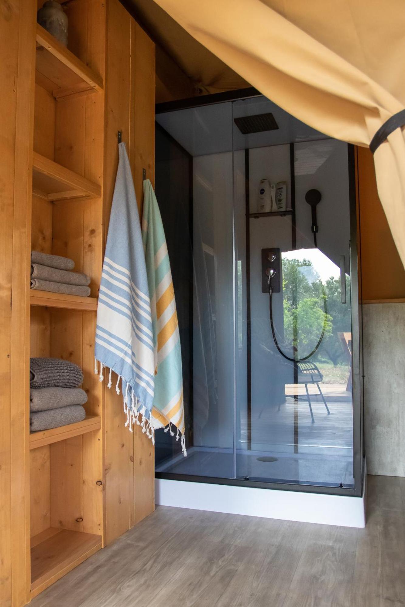 Domus Olea Glamping Ξενοδοχείο Ceglie Messapica Εξωτερικό φωτογραφία