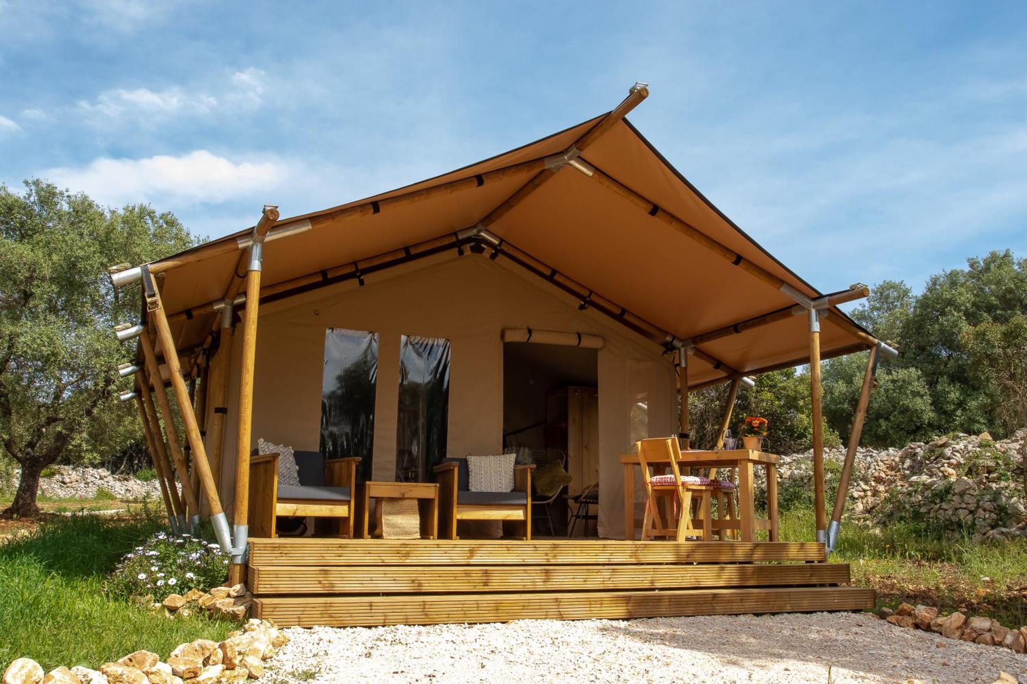 Domus Olea Glamping Ξενοδοχείο Ceglie Messapica Εξωτερικό φωτογραφία