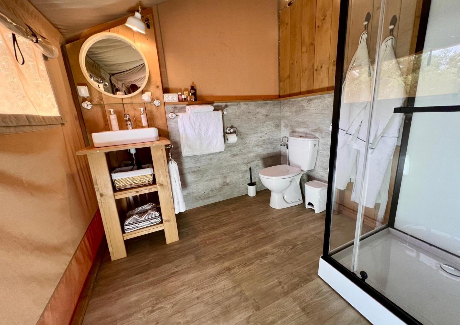 Domus Olea Glamping Ξενοδοχείο Ceglie Messapica Εξωτερικό φωτογραφία